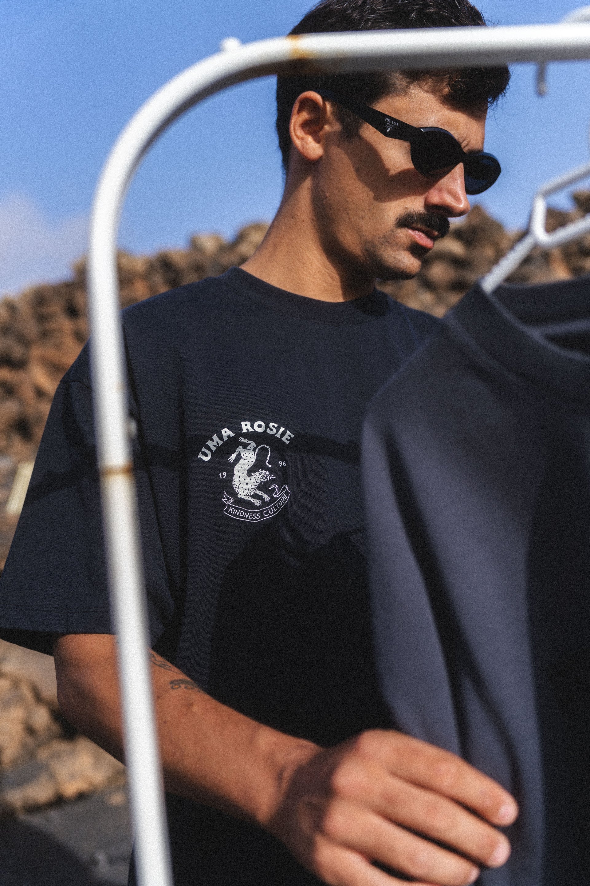 t-shirt avec logo tigre sur poitrine ethique
